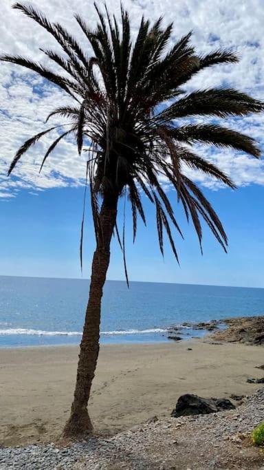Sunshine, Pool & San Bartolomé